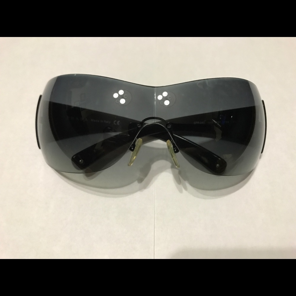 Prada Black Sunglasses SPR041 with Prada Hard Case
